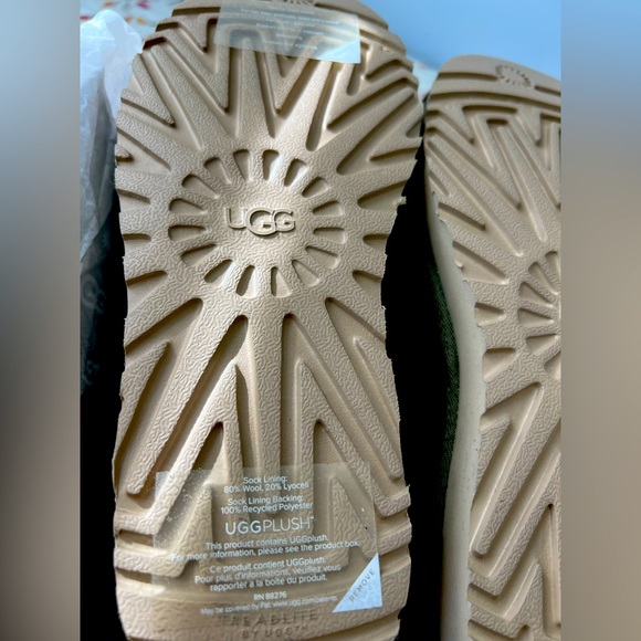 🫒 NWB Ultra Mini Ugg Boots in Olive Green - Picture 7 of 7